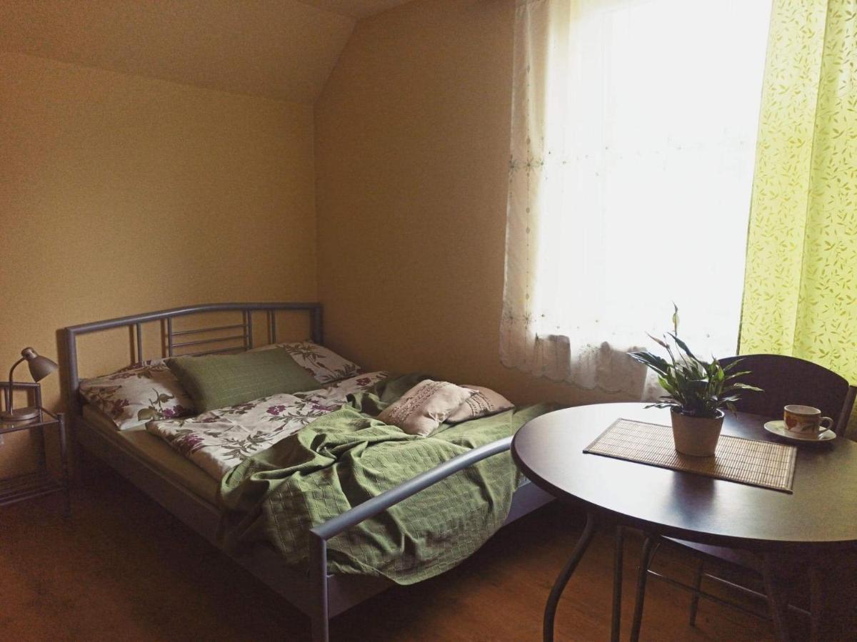 Ferienwohnung Przylesie Uniejów Exterior foto